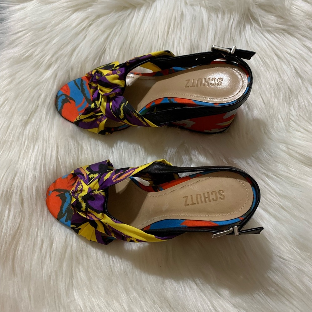 Schultz wedges NWT